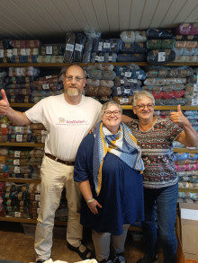 Meeting im Wollofant Lagerverkauf